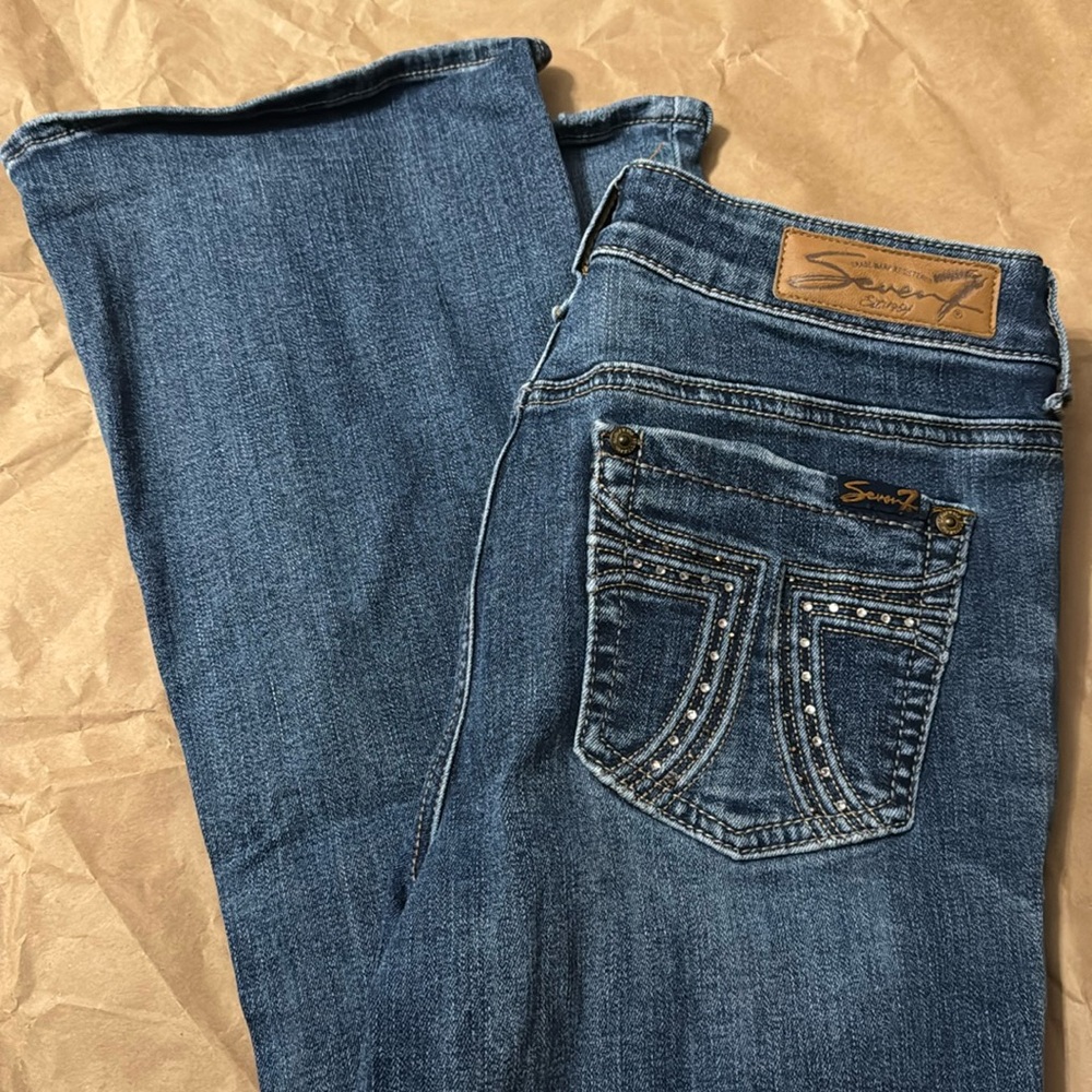Seven7 size 6
